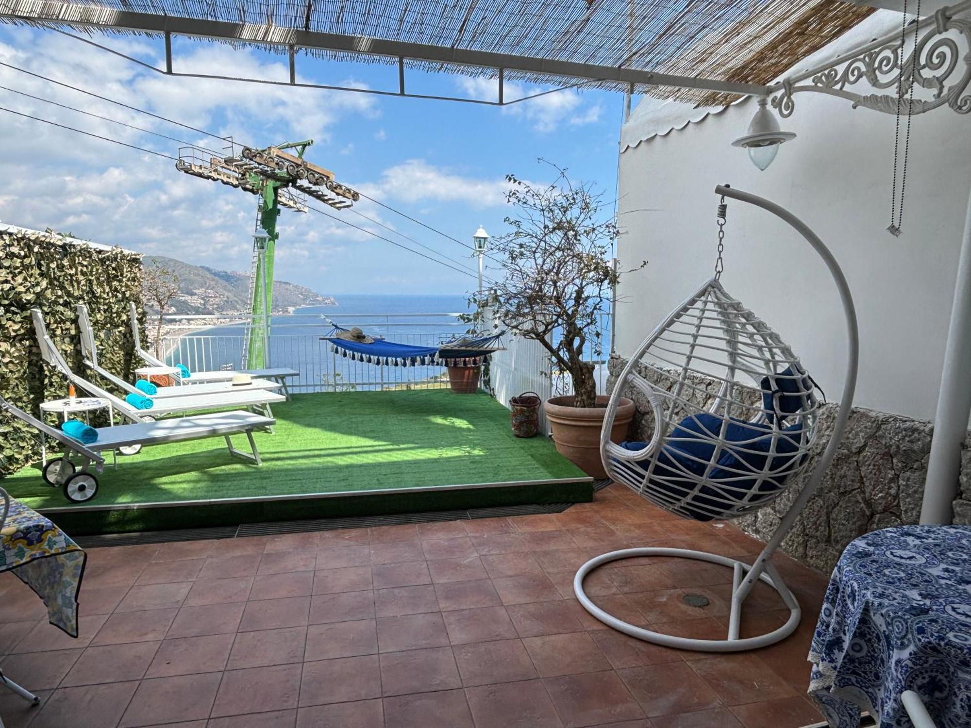 Dream View Suites Taormina Eksteriør billede